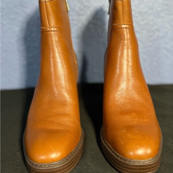 Naturalizer Ankle Boot - Picture 4 of 8